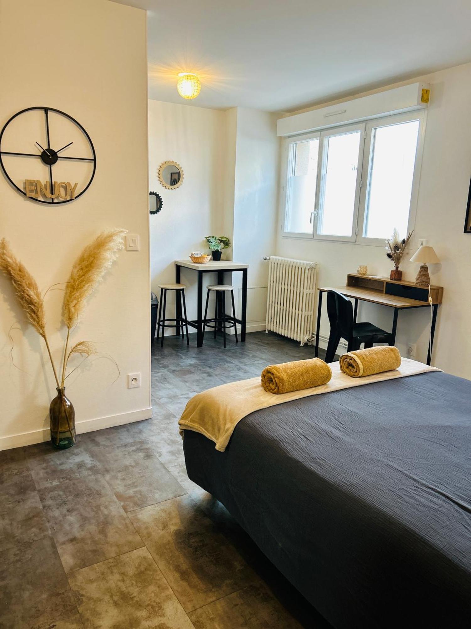 Le 2 - Grand Studio Caen Centre Port De Plaisance Екстер'єр фото