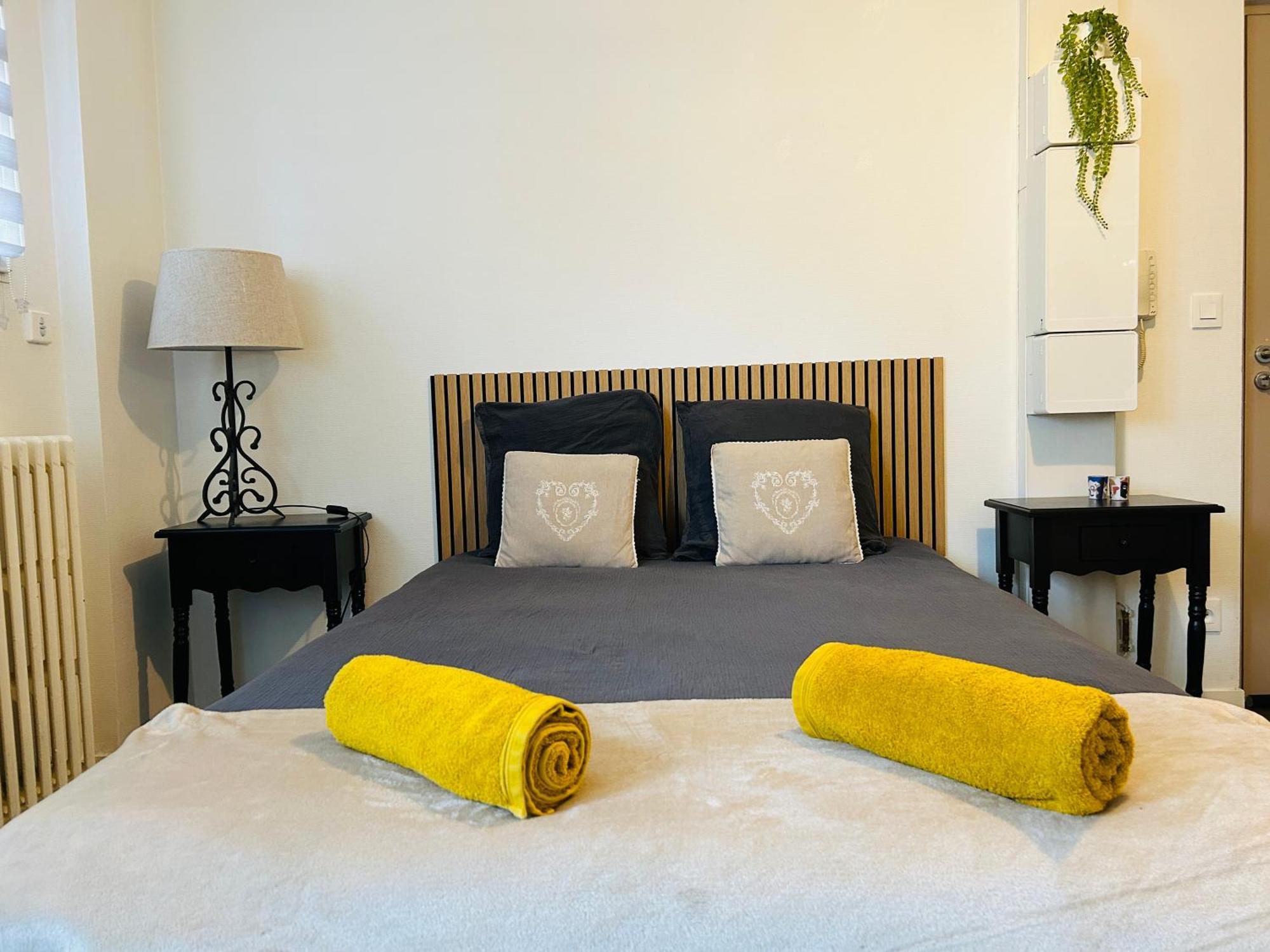 Le 2 - Grand Studio Caen Centre Port De Plaisance Екстер'єр фото